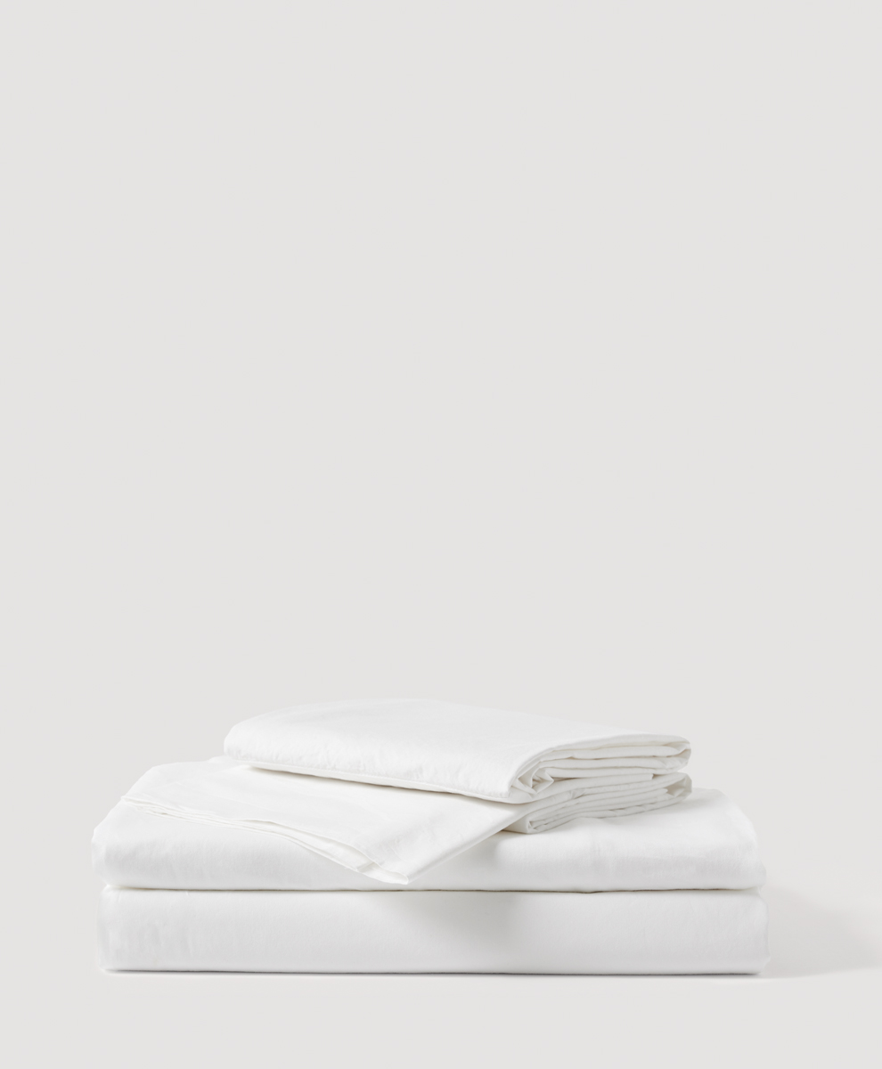 Pact Organic Cool-Air Percale Sheet Set in white