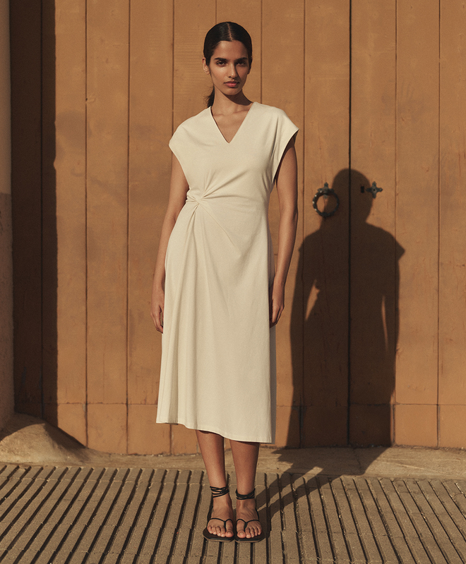 red valentino dress Valentino red dress – Les Merveilles De Babellou