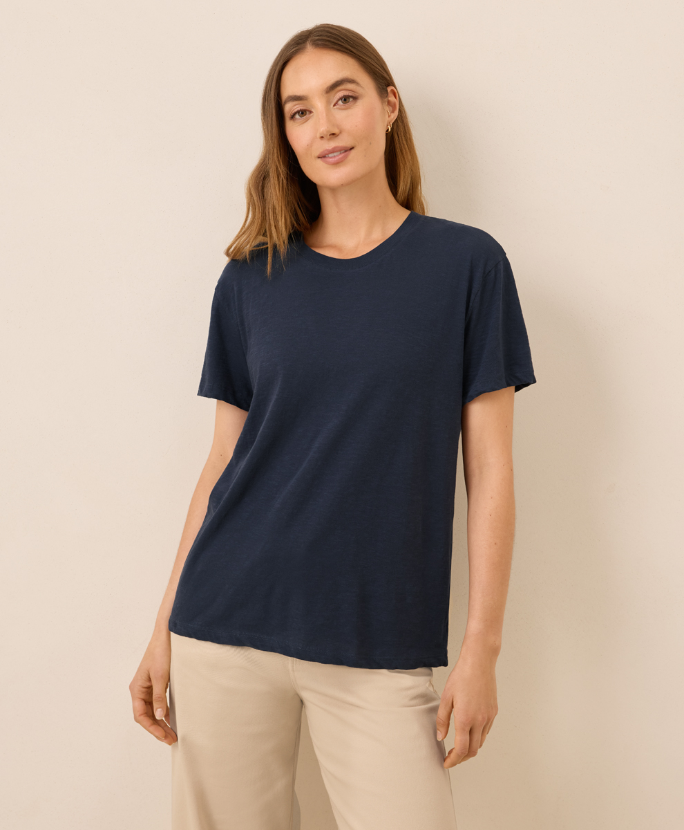 Women's Featherweight Slub V-neck Tee made with Organic