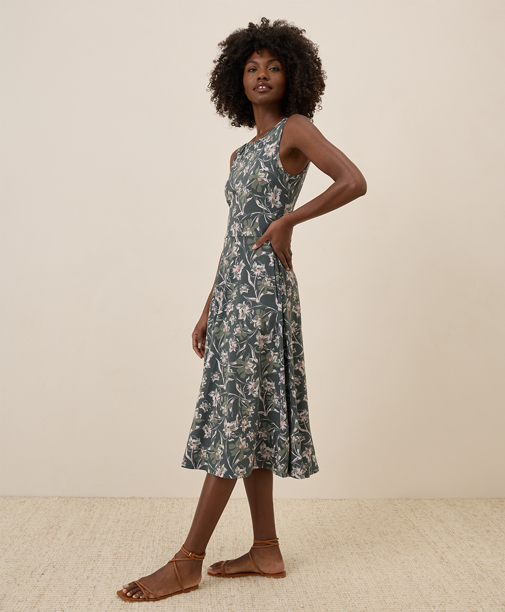 keyhole fit and flare dress Two Tier Sequin Tie Back Keyhole Fit and Flare Dress junior / S / royal-blue